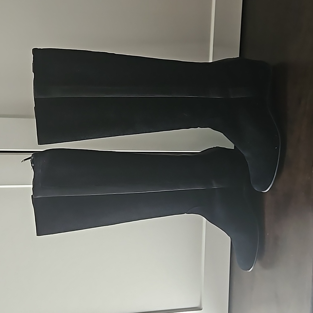 Aquatalia Black suede and corduroy long boots. Zippered at the back, wedged heel